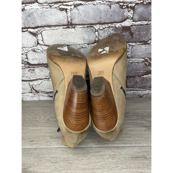 Frye Ash Taupe Leather Pointed Toe Western Heel Booties Women’s Sz 10M US/41EU - Picture 7 of 16